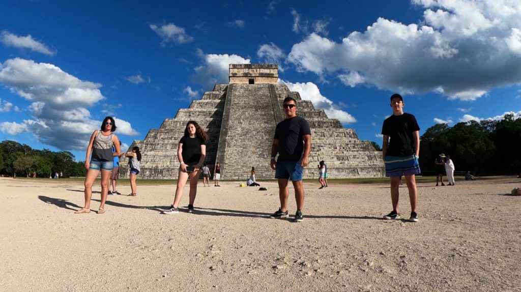 Diciembre en México. En busca de verano y con escalas en las Maravillas del Mundo, Chichen Itzá era un stop obligado.