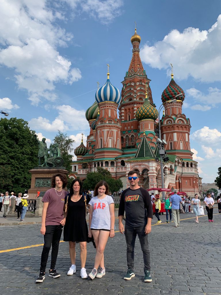 Mayo en Rusia. Los cuatro quedaron cautivados con la arquitectura de Moscú.