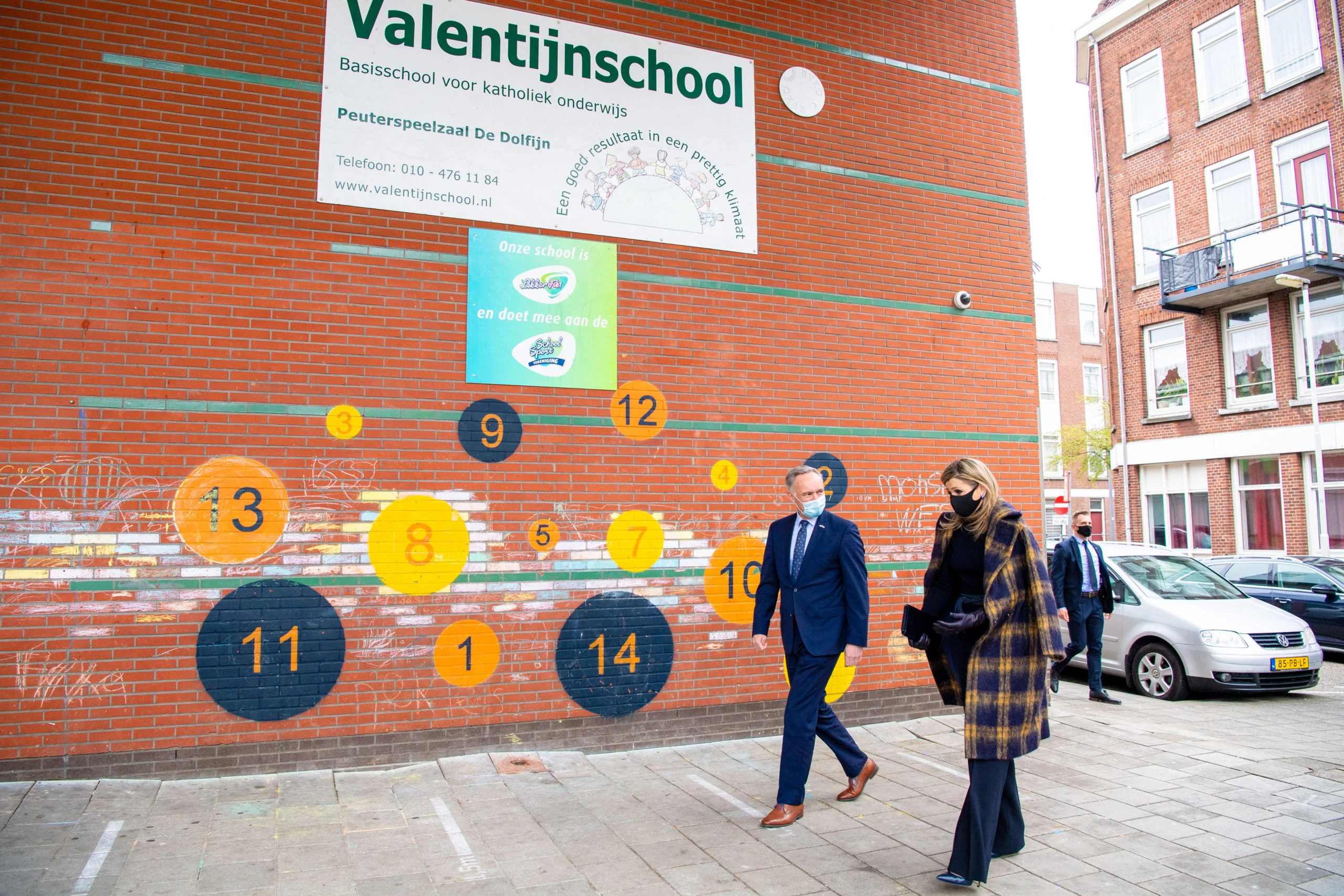 La Reina Máxima de los Países Bajos visitando la Escuela de San Valentín en Rotterdam