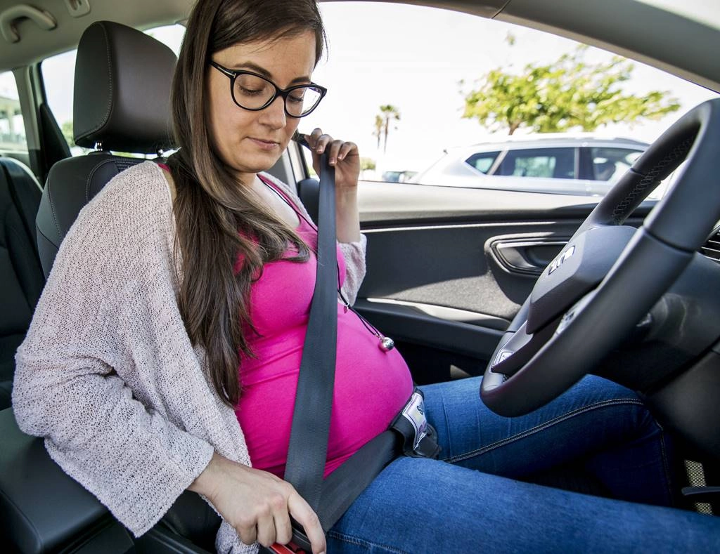 Embarazo y conducción. - Auto Técnica