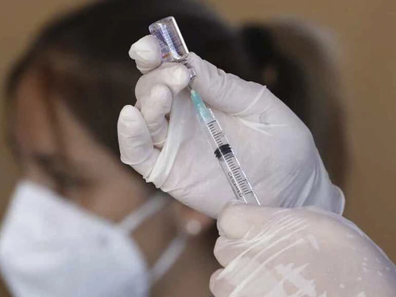 Ómicron, niveles de efectividad de las vacunas
