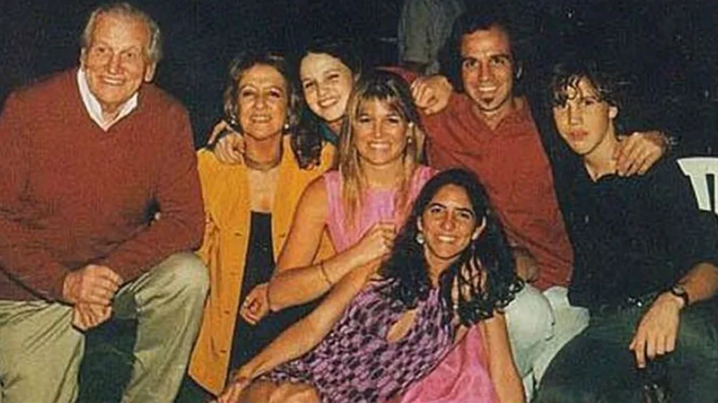 Una foto vintage de la familia de Máxima Zorreguieta. 