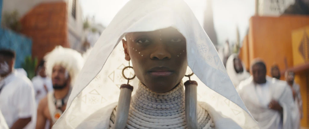 Pantera negra: Wakanda por siempre, Letitia Wright como Shuri