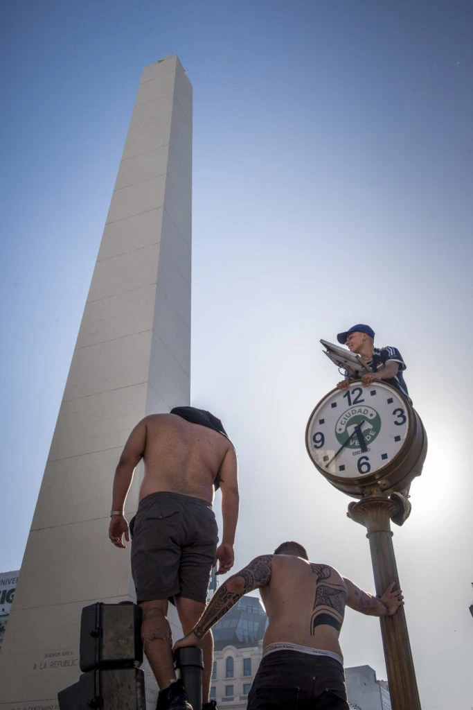 Argentina campeón mundial, los festejos en el Obelisco. Fotos: Fabián Uset y Manu Adaro.