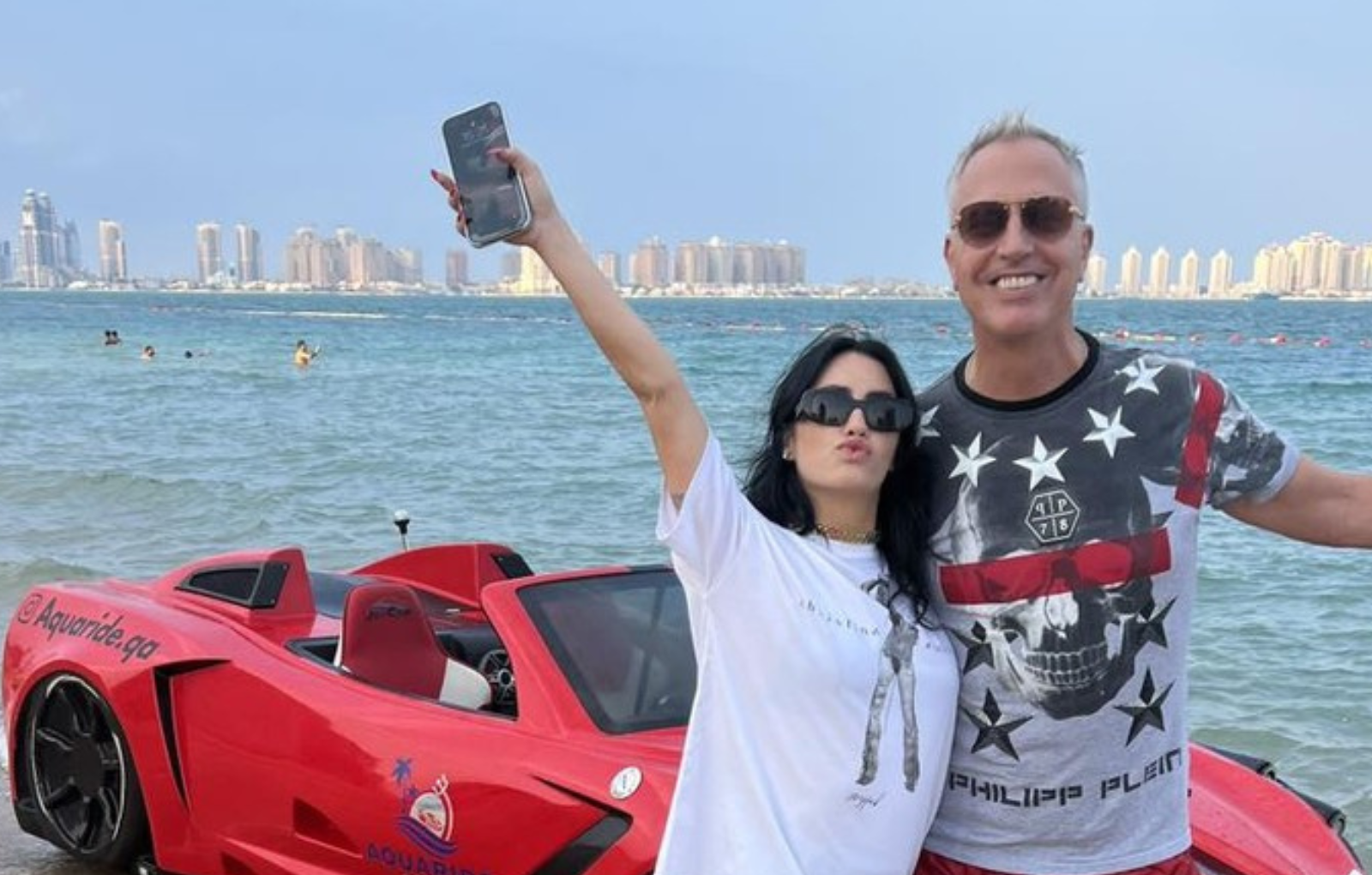 Le avventure di Lally Esposito e Marley per le strade del Qatar – GENTE Online