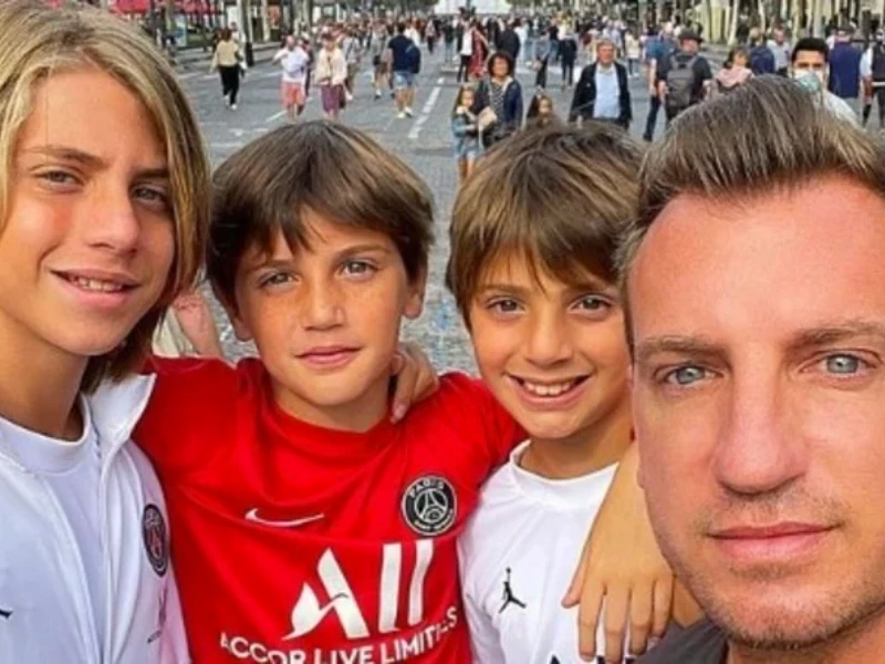 Maxi López con sus hijos