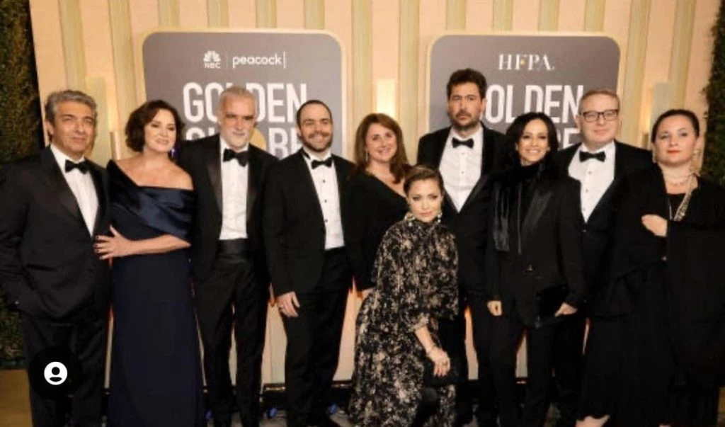Victoria Alonso con los talentosos argentinos que estuvieron presentes en los Globos de Oro