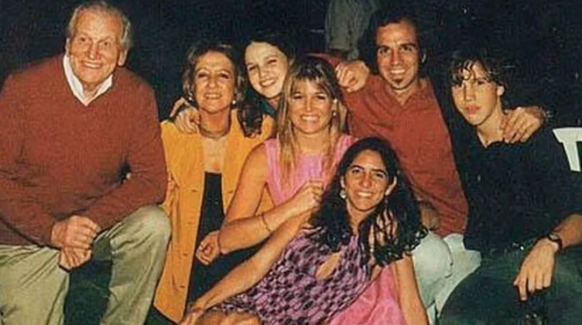 Además de Inés y Juan, Máxima tiene otras hermanas de parte de la relación de su padre con Marta López Gil: María, Ángeles y Dolores. Foto: Archivo.