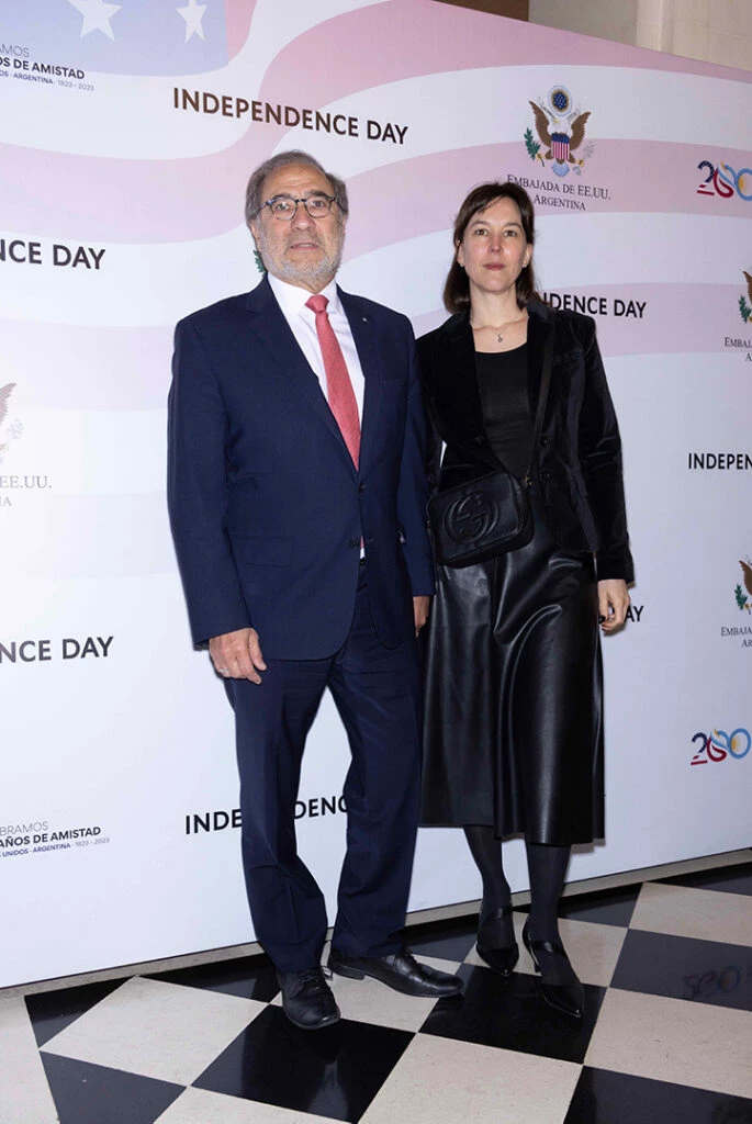 El embajador de Argentina en Estados Unidos, Jorge Argüello, y su mujer