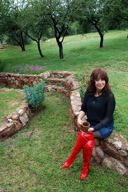 Ludovica Squirru en su casa de Córdoba.